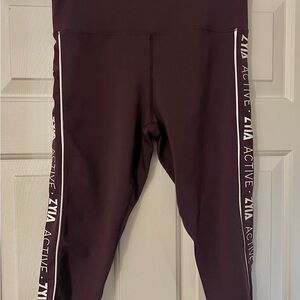 ZYIA Active Leggings in Deep Purple
